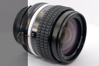 Nikon AI-S 28mm 2,8